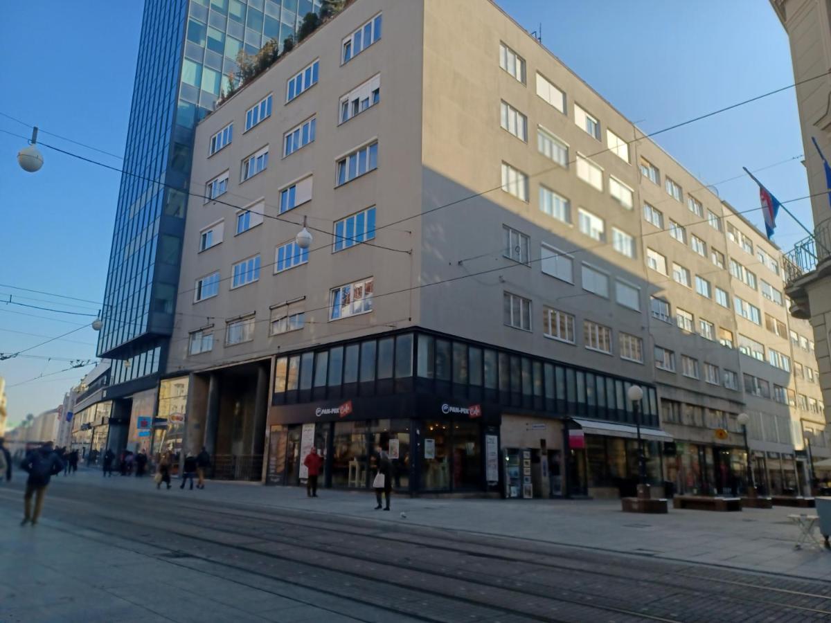 Apartment Daphne Zagreb Exteriör bild