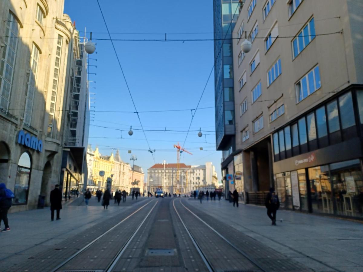 Apartment Daphne Zagreb Exteriör bild